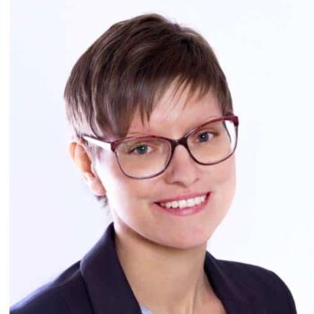 Christine Ipfelkofer Augenoptikerin bei Optik Jäkel in Kelheim