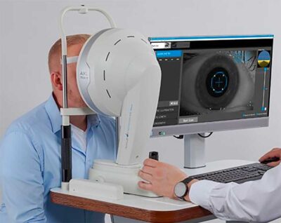 Oculus Pentacam AXL Wave misst die Augenlänge und das Corneo-Scleral-Profil CSP