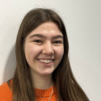 Mitarbeiterin bei Optik Jäkel Julia Priller